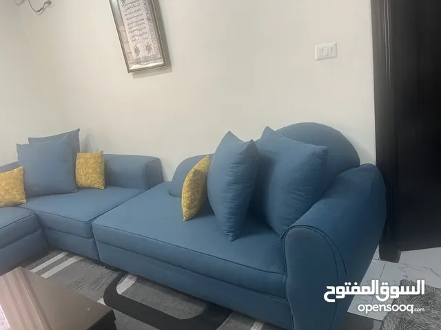 كورنر 3*3 مع كنبه مزدوجه مع كراسي عدد 2
