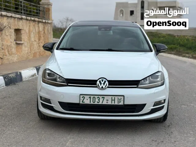 جولف Mk7 بانوراما بوضع الشركة.