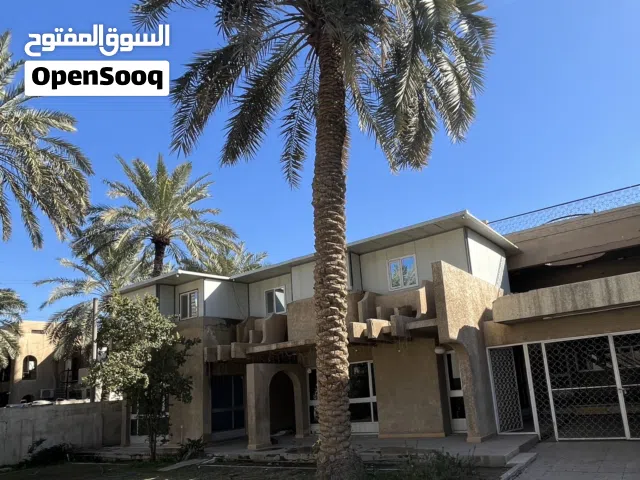 600 m2 More than 6 bedrooms Townhouse for Rent in Baghdad Yarmouk