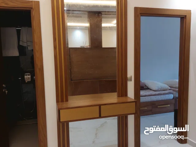 أعمار يدوية