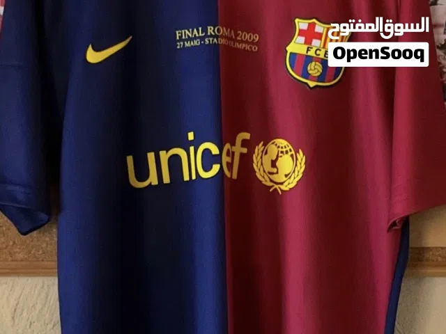 سيرية برشلونة 2009 خامة ربي يبارك شريتها وجتني كبيرة شوية حاجة نظيفة هلبا