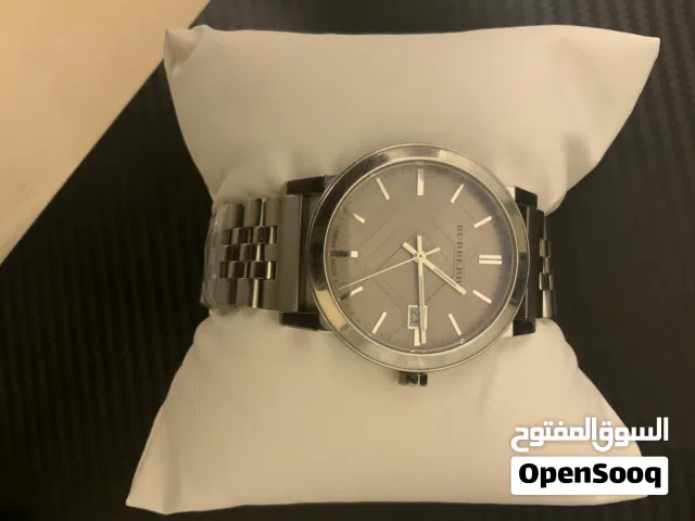 Analog & Digital Burberry watches  for sale in Al Ain
