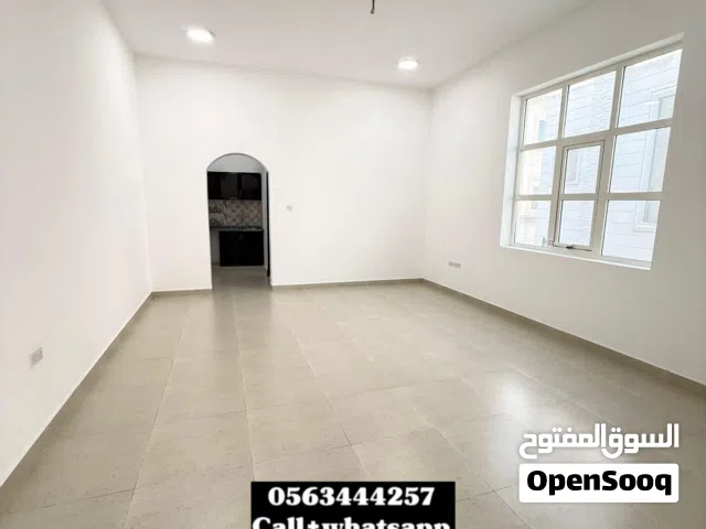 للإيجار استوديوهات vip أول ساكن في منطقة نعمه قرب مكاني مول
