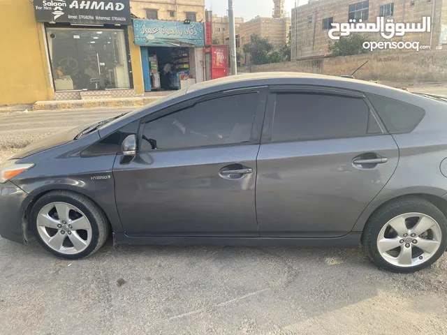 Used Toyota Prius in Amman