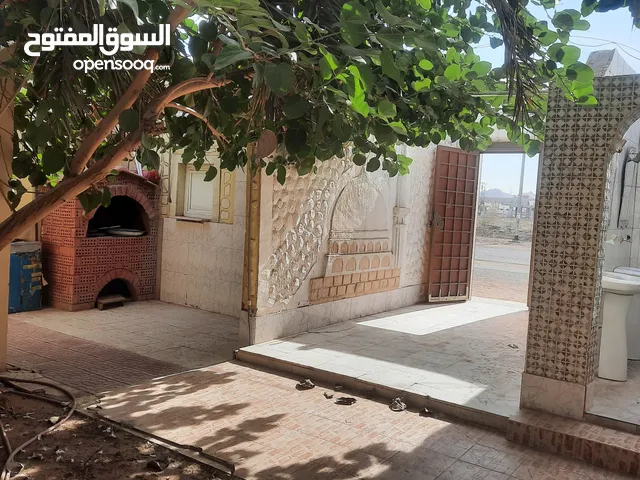 2 Bedrooms Chalet for Rent in Al Madinah Dhu Al Hulayfah