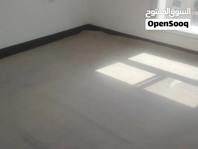 Big room HAWALLY whit bathroom only family