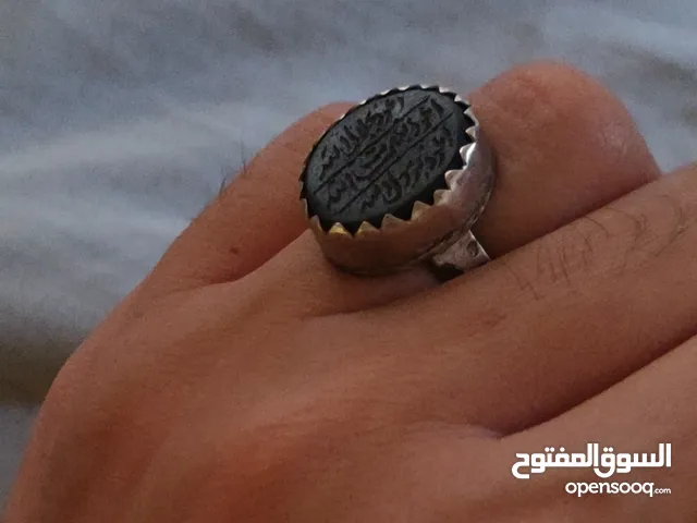 اربع خواتم للبيع اقرأ الوصف