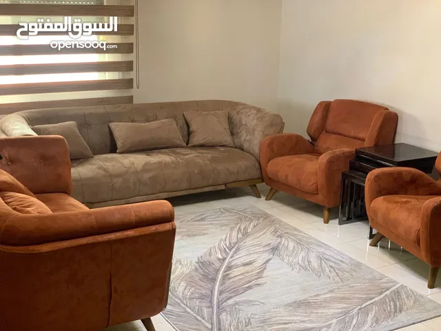طقم كنب  تركي فخم ومتين جدا للبيع