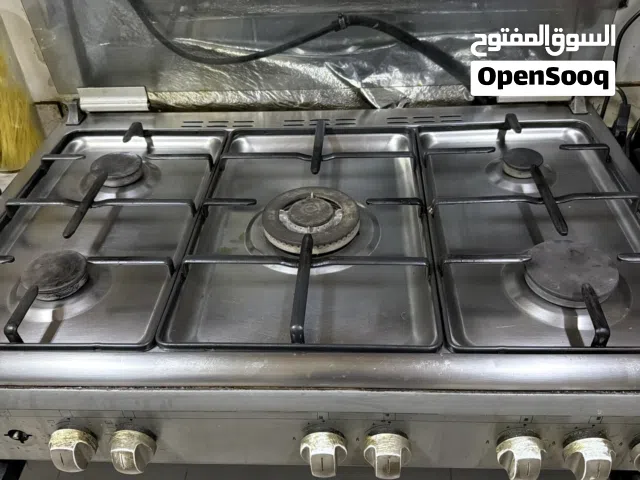 فرن بحالة جيده