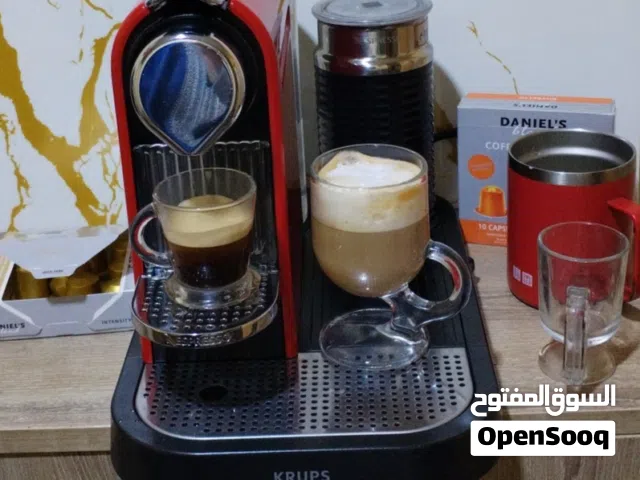 Machine à café Nespresso  citiz and milk  3 أشهر ضمان الألوان متوفرة
