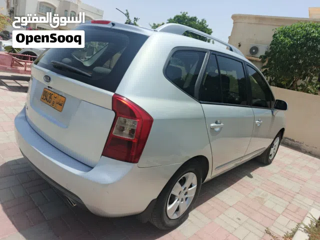 2013 كيا كارينز Luxury O