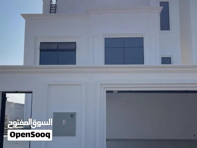 امتلك فيلة احلام بارقى مناطق الخوض مع ابراهيم العريمي بمساحة بناء 512م