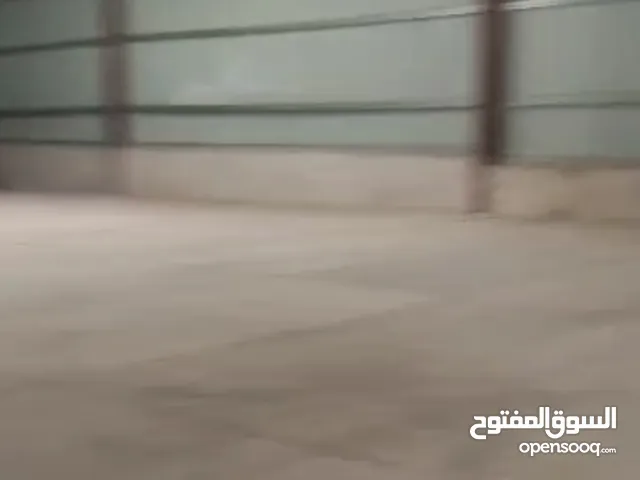 هنجر دورين شارع 16 قريب جوله 45 وشارع تعز طول 30*12 الموقع قريب جوله 45,جدا وشارع تعز