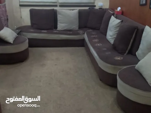 طقم كنب جيد