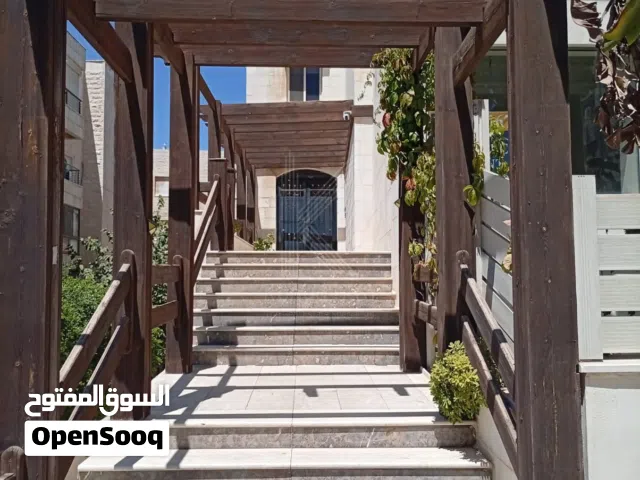 388 m2 4 Bedrooms Apartments for Sale in Amman Deir Ghbar