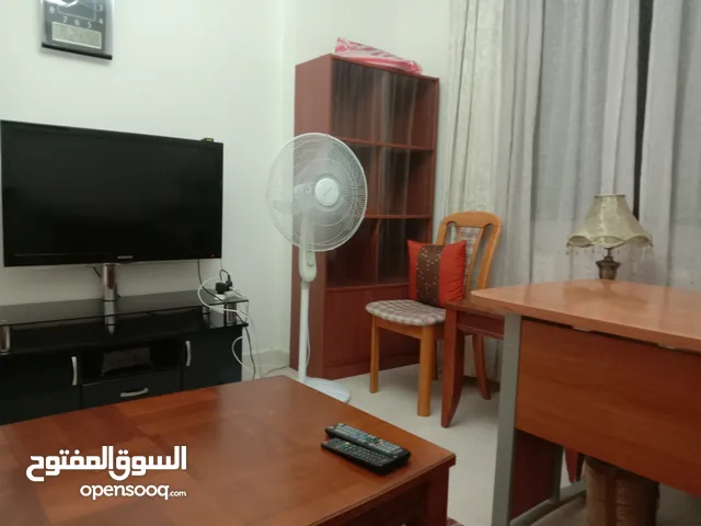 130m2 2 Bedrooms Apartments for Rent in Amman Medina Street