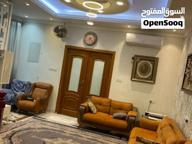 بيت للبيع 3 طوابق البصره البراضعية موقع سكني مميز