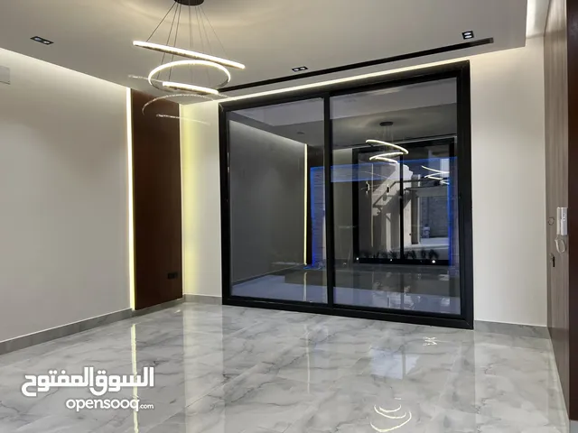 600 m2 More than 6 bedrooms Villa for Sale in Al Riyadh An Narjis