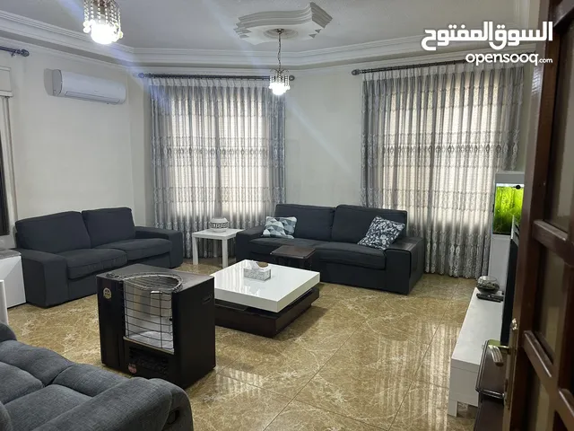 117 m2 4 Bedrooms Apartments for Sale in Amman Al-Thra