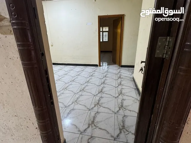 88 m2 2 Bedrooms Apartments for Rent in Basra Briha