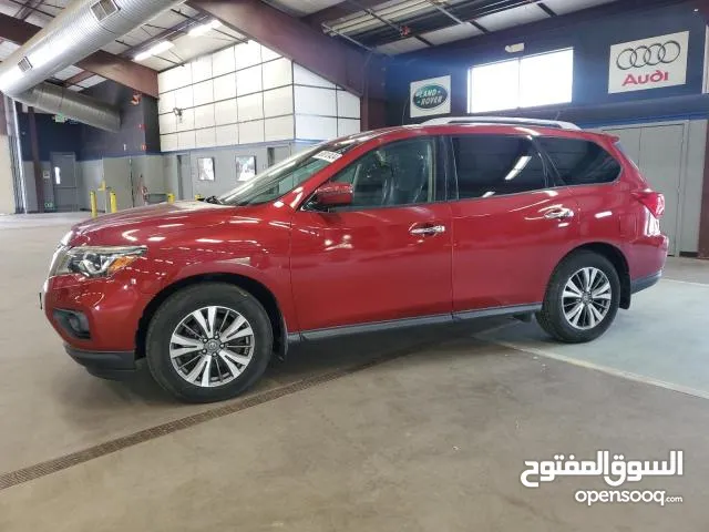 Used Nissan Pathfinder in Al Batinah