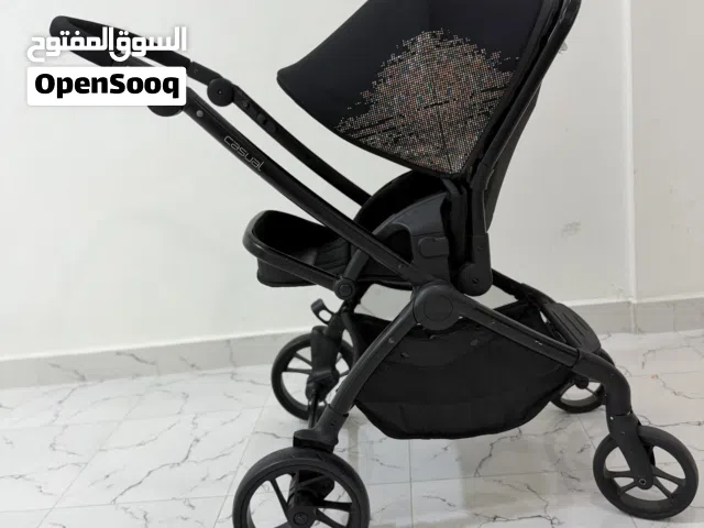 عربة اطفال
