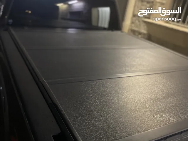 تصكيره للبيع