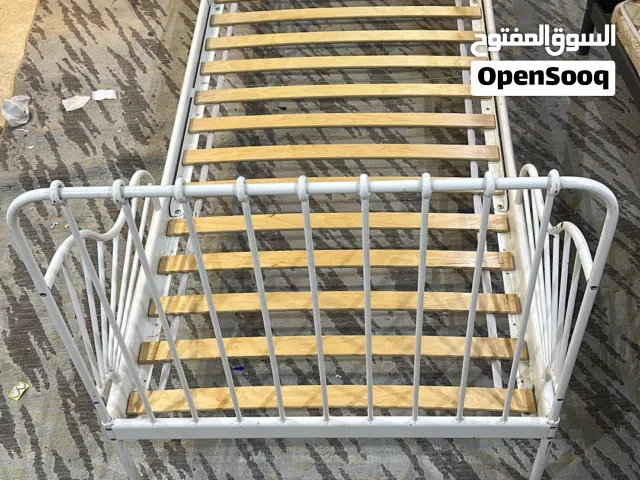 سرير للبيع فرد واحد للبيع