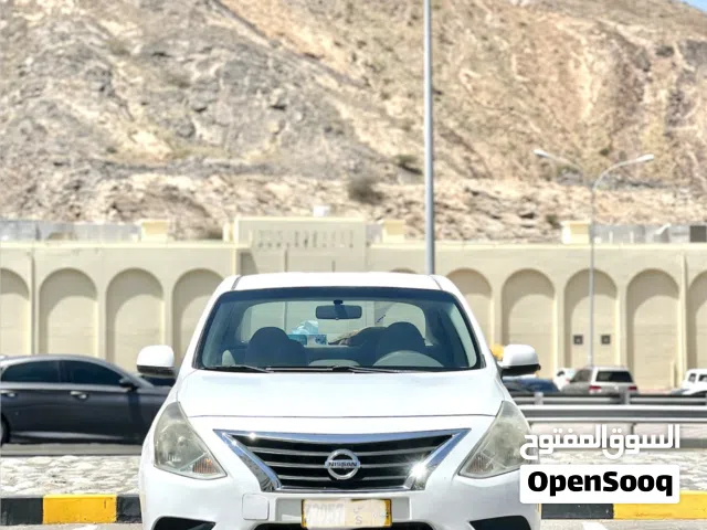 Nissan sunny 2019