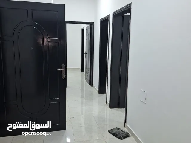 130m2 3 Bedrooms Apartments for Rent in Muscat Al Maabilah