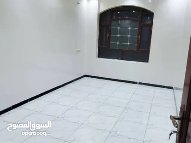 200 m2 4 Bedrooms Apartments for Rent in Sana'a Hai Shmaila