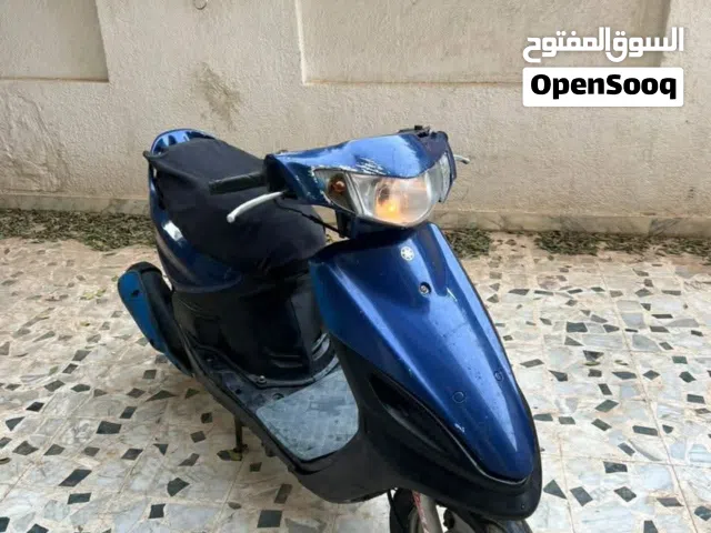 موطو ياماها 2010للبيع سعرها 1950دينار التواصل ع الرقم الموجود ف الوصف فقط التاني مقفل