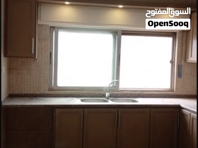 شقه فارغه للايجار