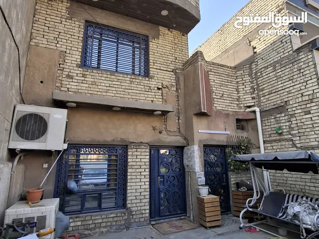 133 m2 4 Bedrooms Townhouse for Sale in Baghdad Bayaa