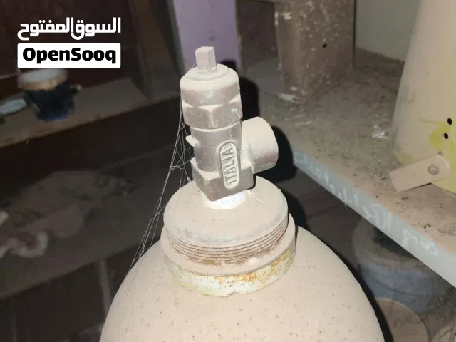 2 اسطوانات اكسجين صناعي للبيع
