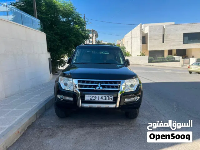 2016 Mitsubishi Pajero GLS
