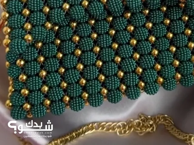 شنطة يد من الخرز