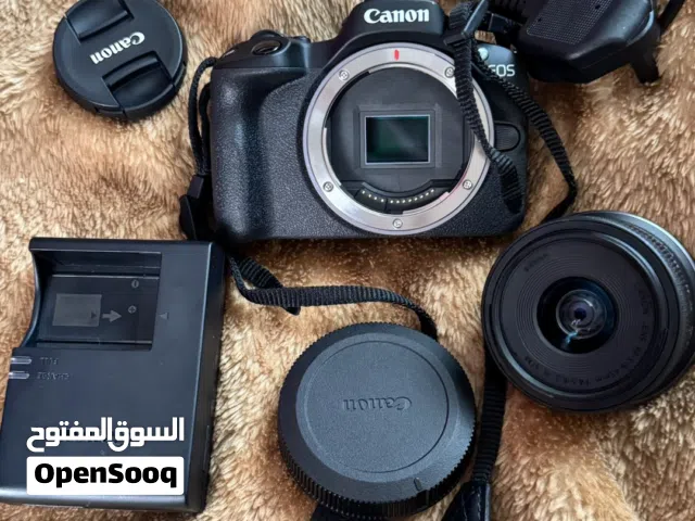 كاميرا كانون R50
