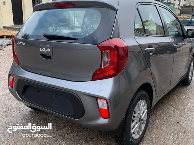 HatchBack Kia in Amman