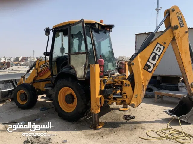 جي سي بي JCB باك لودر للإيجار الشهري
