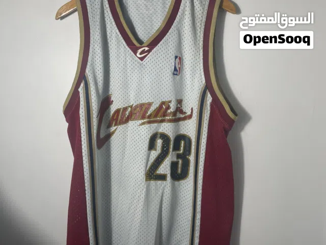 LeBron James Cleveland Cavaliers Jersey - Size XL 5 kd