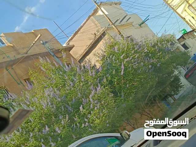 200 m2 4 Bedrooms Townhouse for Sale in Basra Dur Nuwab Al Dubat
