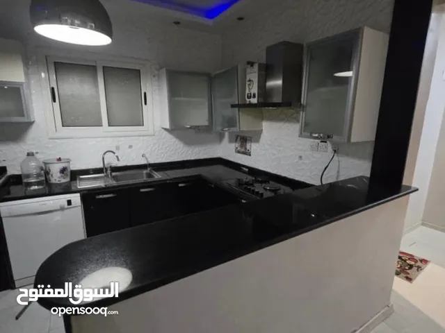 150 m2 2 Bedrooms Apartments for Rent in Benghazi Beloun