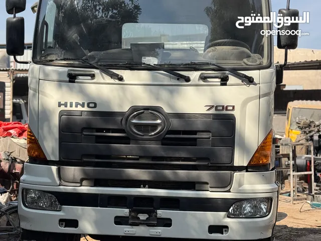 هينو 700 للبيع سنه الصنع 2007 الموديل4041