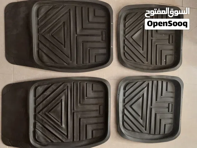 دعاسات ربل - للسيارات الكبيره والصغير - جديد - 4 قطع - اثنان امام - واثنان للخلف