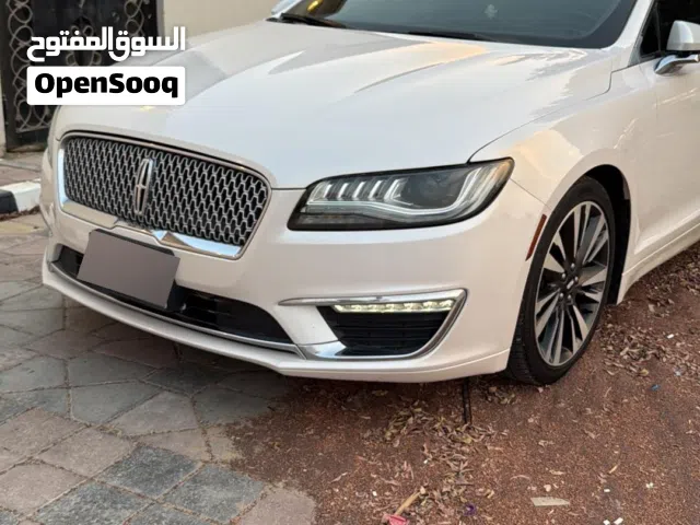 2018 لينكولن MKZ Black Label