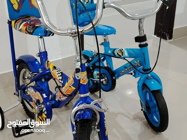 دراجه هوائيه عدد 2 مقاس صغير لعمر 3 إلى 4 سنوات والثانيه لعمر 4 إلى 6 سنوات