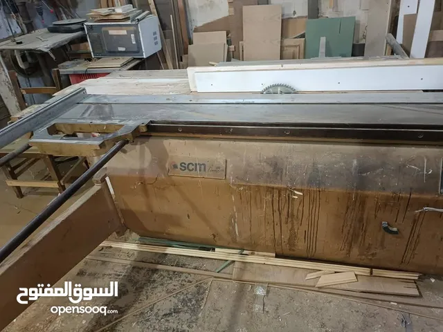 عدة منجرة كاملة نوعscm اطالي للبيع بسعر مغري بمنطقة صويلح شارع جرش القديم واذا بتحب خود معها الموقع