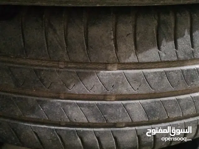 4كاوتش 65 195 ,2هانكوك و2دايتن