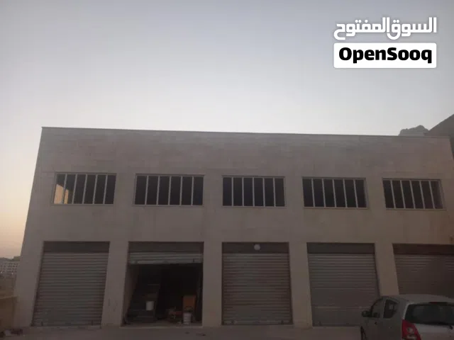 صناعي خفيف - سدة و بابين - ابو علندا - خلف طريق الحزام مباشره - مثالي للمنجدين